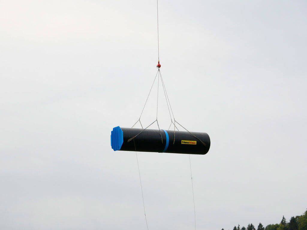 Per Helikopter ins Reservoir Albisser | © NeoVac